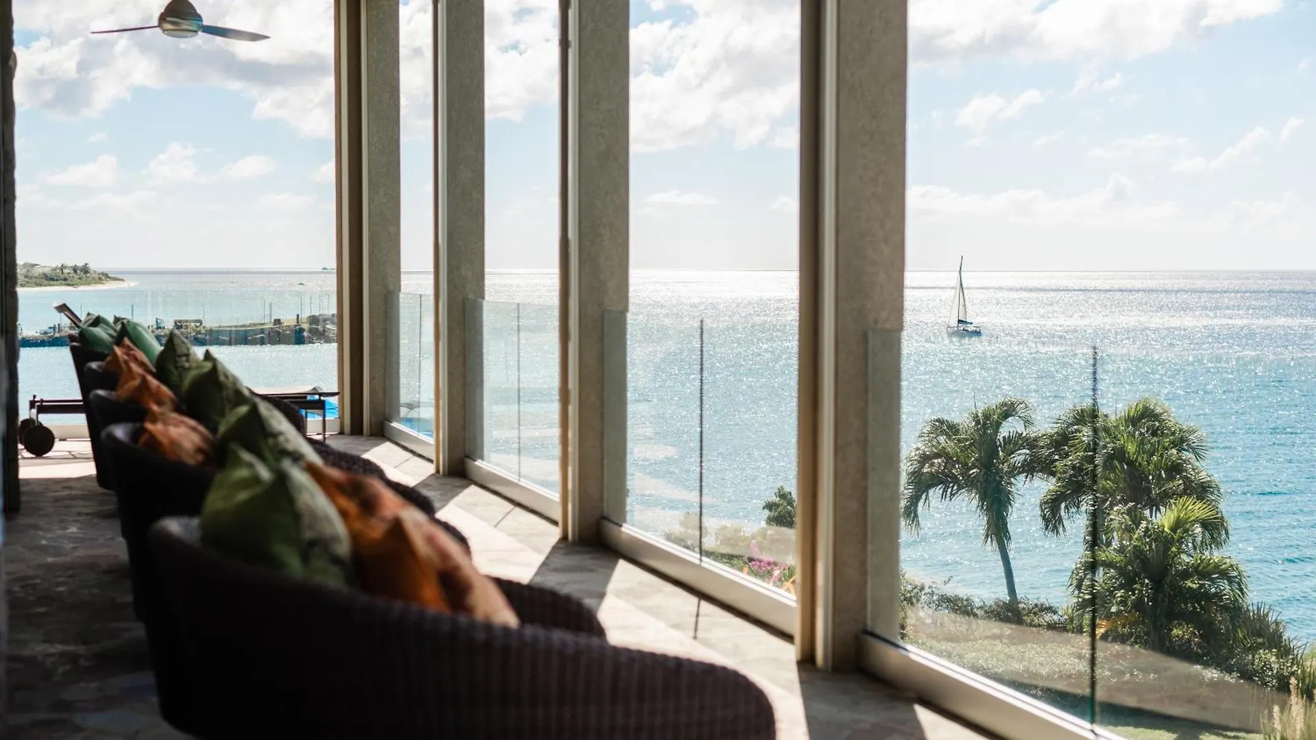 Beautiful 3 Story 8,000 Sq Ft Oceanside Mansion Villa Nevis 0*,