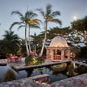 Inn Golden Rock, Nevis